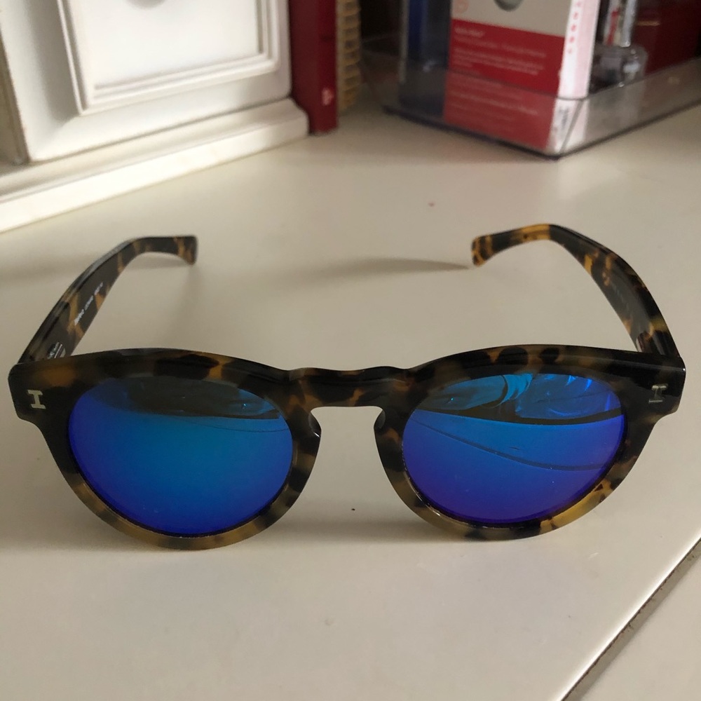 Illesteva Leonard sunglasses